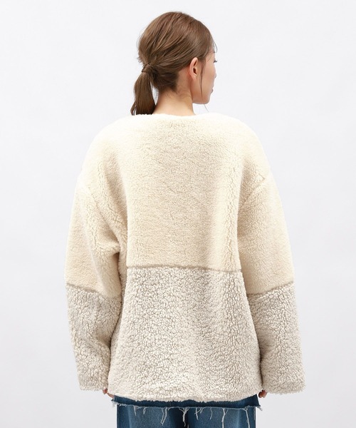 LAKOLE（ラコレ）の「ノーカラーキリカエボアブルゾン / 130850（ブルゾン・レディース・アイボリー/ブラック/ベージュ・MEDIUM/SMALL）」の17枚目の写真