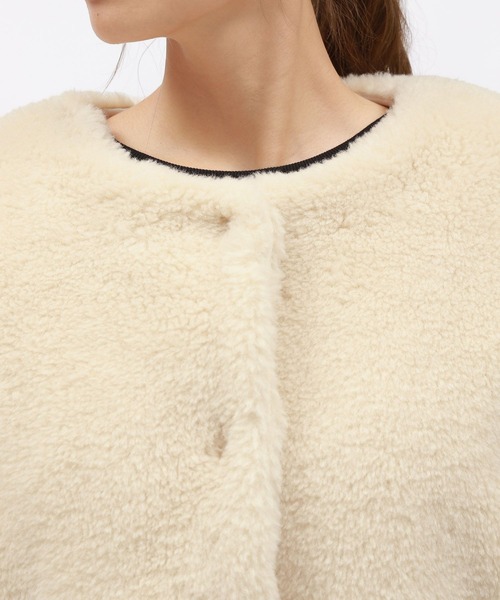 LAKOLE（ラコレ）の「ノーカラーキリカエボアブルゾン / 130850（ブルゾン・レディース・アイボリー/ブラック/ベージュ・MEDIUM/SMALL）」の16枚目の写真