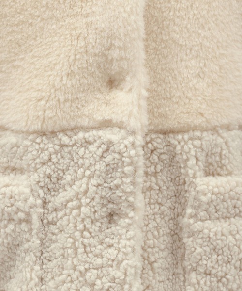 LAKOLE（ラコレ）の「ノーカラーキリカエボアブルゾン / 130850（ブルゾン・レディース・アイボリー/ブラック/ベージュ・MEDIUM/SMALL）」の7枚目の写真