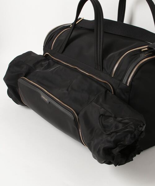 ANYA HINDMARCH Gym Bag in Black ECONYL regenerated Nylon アニヤハインドマーチ ジム バッグ（ボストンバッグ）｜ANYA HINDMARCH（アニヤハインドマーチ）