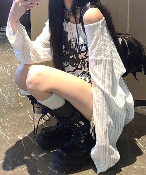 REMUR(レミュール)の「透かし編みロゴプリントTシャツ(Tシャツ/カットソー・レディース・ブラック/ホワイト・M)」の8枚目の写真
