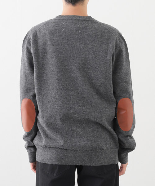 Maison Margiela(メゾンマルジェラ)の「Maison Margiela(メゾン マルジェラ) 12G Elbow Patch Cardigan S50HP0012/M13062(カーディガン/ボレロ・メンズ・チャコールグレー/ブラウン系その他・LARGE/MEDIUM)」の12枚目の写真