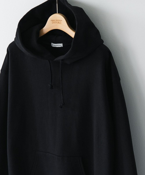 URBAN RESEARCH DOORS（アーバンリサーチドアーズ）の「『XLサイズ/WEB限定』裏起毛プルオーバーフーディー（スウェット・メンズ・ブラック/グレー系その他/グリーン・X-LARGE/LARGE/MEDIUM）」の2枚目の写真