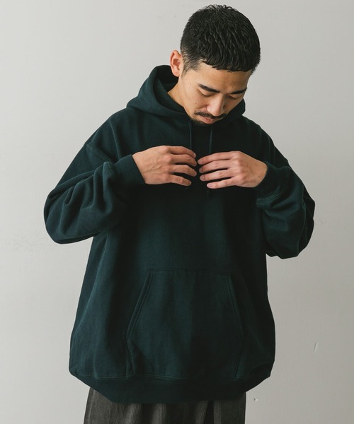 URBAN RESEARCH DOORS（アーバンリサーチドアーズ）の「『XLサイズ/WEB限定』裏起毛プルオーバーフーディー（スウェット・メンズ・ブラック/グレー系その他/グリーン・X-LARGE/LARGE/MEDIUM）」の21枚目の写真