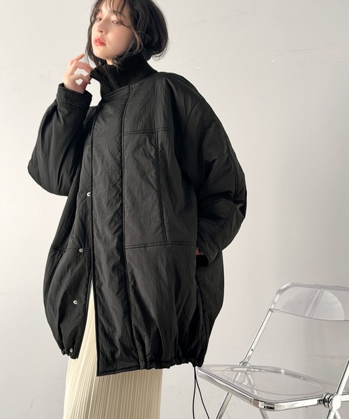 classicalelf（クラシカルエルフ）の「大人のカジュアルスタイルを格上げする！襟リブつき 中綿 モンスター アウター（ダウンジャケット/コート・レディース・ブラック/アイボリー・SMALL/MEDIUM/LARGE/X-LARGE）」の19枚目の写真