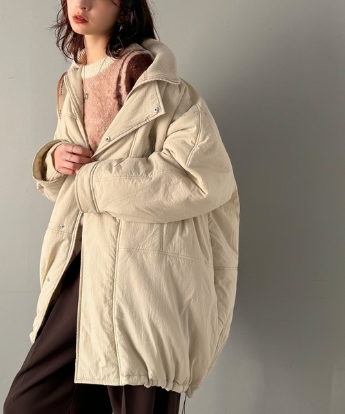 classicalelf（クラシカルエルフ）の「大人のカジュアルスタイルを格上げする！襟リブつき 中綿 モンスター アウター（ダウンジャケット/コート・レディース・ブラック/アイボリー・SMALL/MEDIUM/LARGE/X-LARGE）」の9枚目の写真