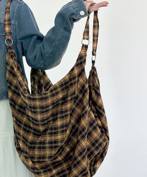 Vipoa（ヴィポア）の「3WAY チェックショルダーバッグ（ショルダーバッグ・レディース・ブラウン・FREE）」の4枚目の写真