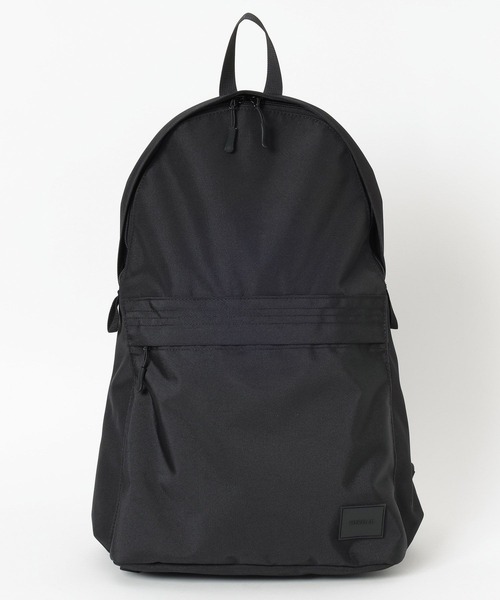 HEREIAM(ヘレイアム)の「【HEREIAM】撥水/トライアングルキャリーデイパック(バックパック/リュック・レディース・ブラック/ベージュ系・FREE)」の13枚目の写真