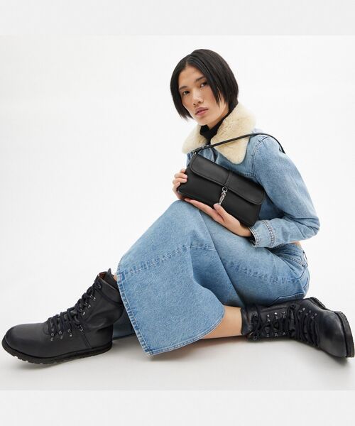 【セール】ハンプトンズ バッグ(ショルダーバッグ)|COACH(コーチ) 【セール】ハンプトンズ バッグ(ショルダーバッグ)|COACH(コーチ)