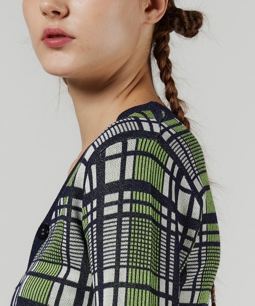 DOUBLE STANDARD CLOTHING(ダブルスタンダードクロージング)の「チェックジャガードニットカーディガン(カーディガン/ボレロ・レディース・チェック・36/38)」の7枚目の写真