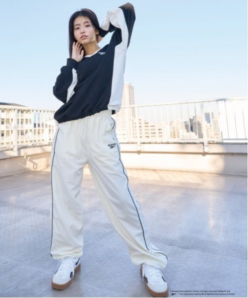 Reebok ナイロンジャケット・パンツセット　supreme Reebok リーボック セットアップ ナイロン トラックジャケット