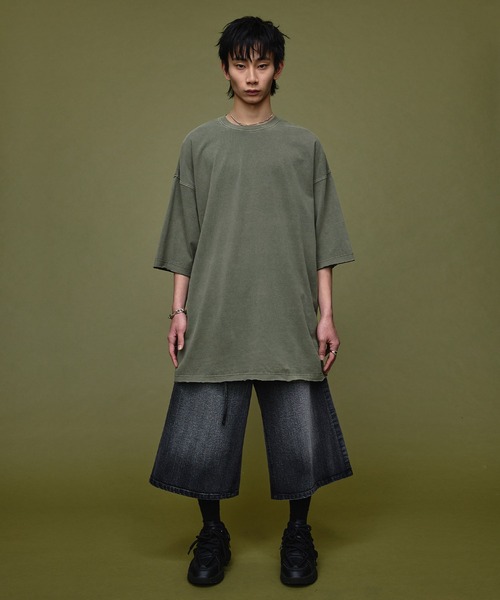 Nebula Fusion(ネビュラフュージョン)の「Loose silhouette cut-off design pigment T-shirt/ルーズシルエットカットオフデザインピグメントTシャツ(Tシャツ/カットソー・メンズ・ブラック/グレー・M/L)」の3枚目の写真