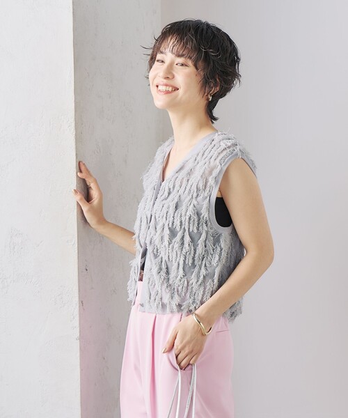 NOLLEY’S（ノーリーズ）の「《アンサンブル対応》《手洗い可能》カットフリンジ2WAYベスト（ベスト・レディース・ライトグレー/ブラック/オフホワイト/ミント・38）」の18枚目の写真