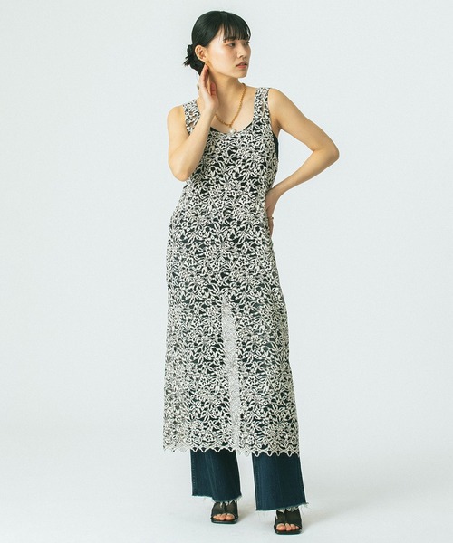 ROSE BUD(ローズバッド)の「(mag.by c)LACE SLEEVELESS DRESS(ワンピース・レディース・ホワイト/ネイビー・ONE SIZE)」の20枚目の写真