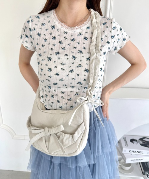 Loueme（ルエム）の「【500mlボトル対応】リボンギャザーショルダーバッグ（ボストンバッグ・レディース・ホワイト/レッド/ブラック・FREE）」の14枚目の写真