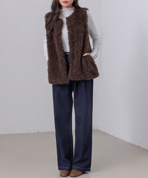 DAY CLOSET（デイ クローゼット）の「【柔らかな肌さわり】長袖 シアー ステッチ×メロウフリル ハイネック リブ トップス rレディース（シャツ/ブラウス・レディース・ブラック/ホワイト/レッド/グレー/ピンク・M/L）」の22枚目の写真