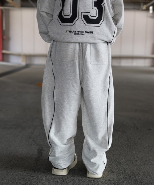 ATMARK(アットマーク)の「《フリーサイズ / UNISEX 》ThirdHonestyロゴ パイピング スウェットパンツ(スウェットパンツ・メンズ・ブラック/ホワイト・FREE)」の8枚目の写真