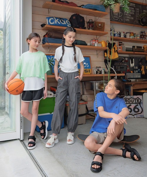 GLOBAL WORK（グローバルワーク）の「FILAコラボ/ドロスト半袖/310286（Tシャツ/カットソー・キッズ・ブラック/ホワイト・130cm/140cm/150cm/160cm）」の22枚目の写真