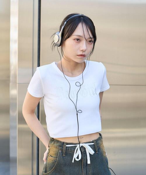 WEGO（ウィゴー）の「WEGO/【25年春夏新作】ラインストーンチビリブT（Tシャツ/カットソー・レディース・ブラック/ホワイト・FREE）」の18枚目の写真