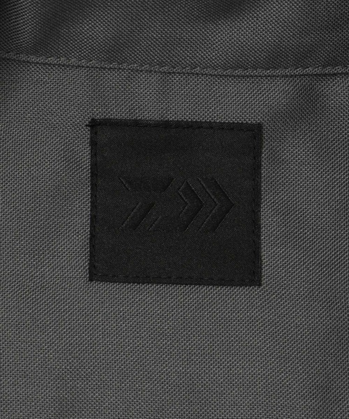 DAIWA PIER39（ダイワピア39）の「DAIWA PIER39　SPORTS OPEN COLLAR SHIRT L/S（シャツ/ブラウス・メンズ・ブラック/グレー系その他/チャコールグレー・SMALL/MEDIUM/LARGE/X-LARGE）」の4枚目の写真