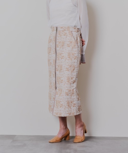 DOLLUPOOPS(ドールアップウップス)の「パイピングジャガードタイトスカート(スカート・レディース・ブラック/ベージュ・38)」の2枚目の写真