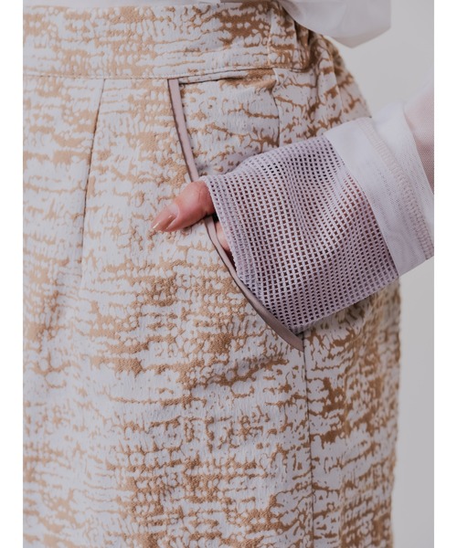 DOLLUPOOPS(ドールアップウップス)の「パイピングジャガードタイトスカート(スカート・レディース・ブラック/ベージュ・38)」の18枚目の写真