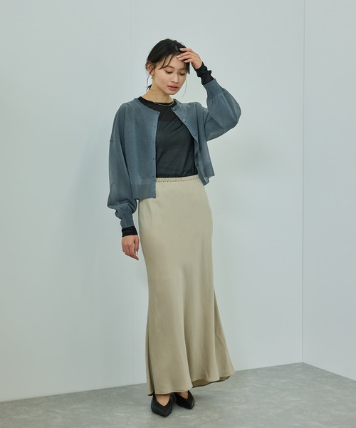 ROPE'（ロペ）の「【WEB・一部店舗限定】フィブリルサテンマーメイドスカート【セットアップ対応】/洗える（スカート・レディース・ベージュ系その他/チャコールグレー・36/38/40）」の4枚目の写真