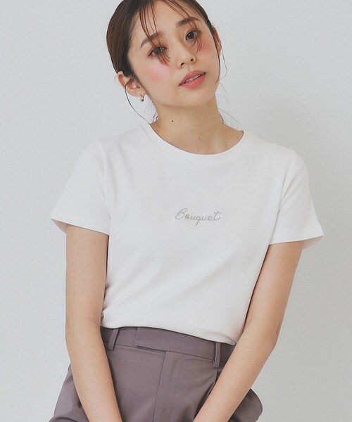 index(インデックス)の「◆ワンポイントロゴ刺繍Tシャツ【UV/接触冷感/洗濯機洗い可】(Tシャツ/カットソー・レディース・ブラック/オフホワイト/チャコールグレー/ピンク・36/38/40/42)」の5枚目の写真