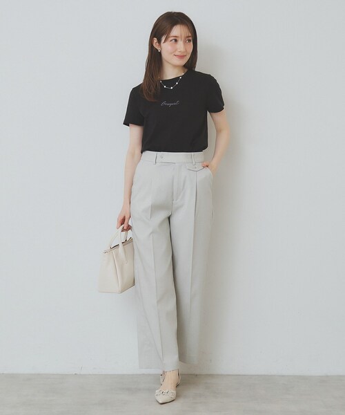index(インデックス)の「◆ワンポイントロゴ刺繍Tシャツ【UV/接触冷感/洗濯機洗い可】(Tシャツ/カットソー・レディース・ブラック/オフホワイト/チャコールグレー/ピンク・36/38/40/42)」の14枚目の写真