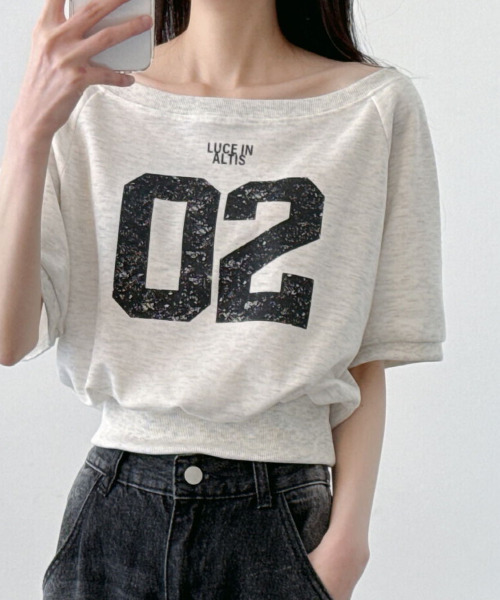 VIVID LADY(ビビッドレディー)の「ボートネック オフショルダー 2way 半袖 Tシャツ(Tシャツ/カットソー・レディース・ブラック/ライトグレー/ブラウン/オートミール・FREE)」の16枚目の写真
