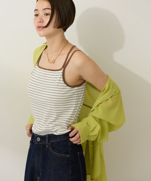 AMERICAN HOLIC(アメリカンホリック)の「カップ付きバッククロスボーダーキャミソール(キャミソール・レディース・ブルー/ブラック/ブラウン・M/L)」の7枚目の写真