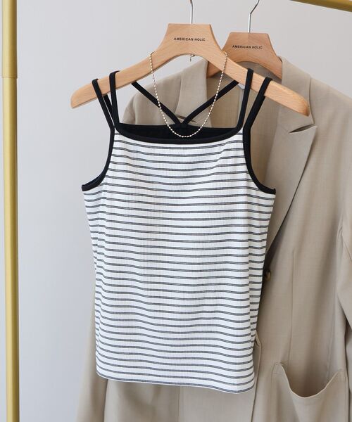 AMERICAN HOLIC(アメリカンホリック)の「カップ付きバッククロスボーダーキャミソール(キャミソール・レディース・ブルー/ブラック/ブラウン・M/L)」の16枚目の写真
