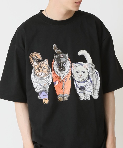 CORISCO(コリスコ)の「度詰め天竺 アニマル前後 プリント 半袖Tシャツ 犬 猫 ドッグ キャット CORISCO(Tシャツ/カットソー・メンズ・ブラック系1/オートミール/ホワイト系/ブラック系2/ダークグリーン/ブラック系3/ピンク/ホワイト系2・M/L/LL)」の5枚目の写真