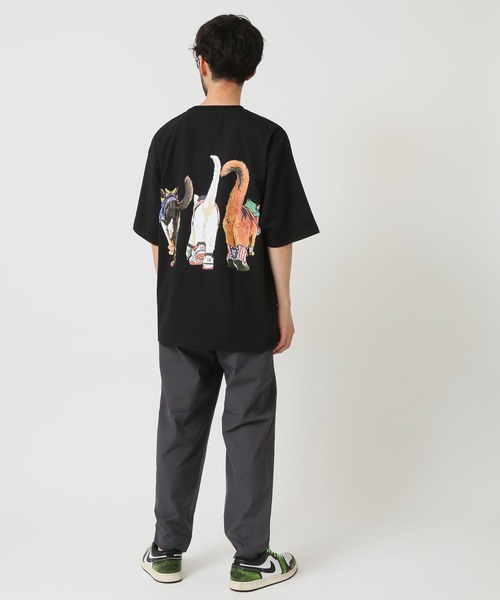 CORISCO（コリスコ）の「度詰め天竺 アニマル前後 プリント 半袖Tシャツ 犬 猫 ドッグ キャット（Tシャツ/カットソー・メンズ・ブラック系1/オートミール/ホワイト系/ブラック系2・M/L/LL）」の13枚目の写真