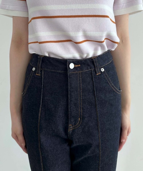 MISCH MASCH(ミッシュマッシュ)の「ワイドレッグデニムパンツ(デニムパンツ・レディース・ネイビー/ブラック・マルチサイズ)」の6枚目の写真