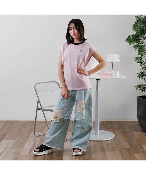 algy(アルジー)の「クロスパテッドエア底サンダル(サンダル・キッズ・オフホワイト/ブラック・24/22/20/21/23)」の3枚目の写真