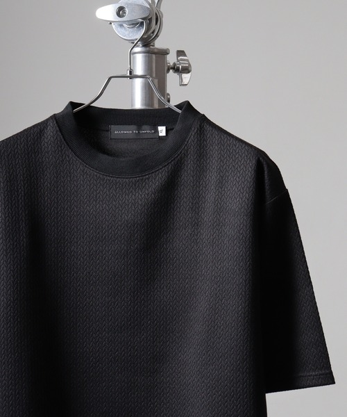 FUNALIVE(ファンアライブ)の「Mesh jacquard short-sleeved sweatshirt T-shirt / 網目柄ジャカード半袖スウェットTシャツ unisex(Tシャツ/カットソー・メンズ・グレー/ブラック/ホワイト/パープル/ベージュ・LL/M/L)」の3枚目の写真
