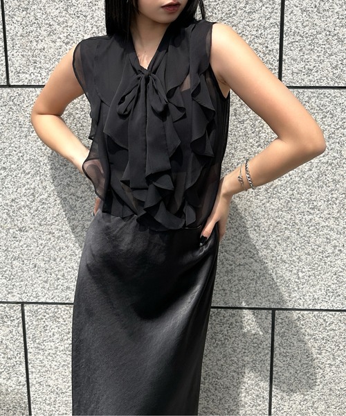 LVEU.(ラブユ.)の「【LVEU.】ノースリーブシアーラッフルブラウス / トップス シャツ ノースリーブ ノースリ シフォン フリル ボウタイ シアー ブラック ZOZOTOWN限定(Tシャツ/カットソー・レディース・ブラック・FREE)」の1枚目の写真