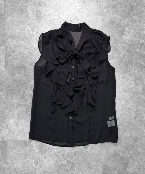 LVEU.(ラブユ.)の「【LVEU.】ノースリーブシアーラッフルブラウス / トップス シャツ ノースリーブ ノースリ シフォン フリル ボウタイ シアー ブラック ZOZOTOWN限定(Tシャツ/カットソー・レディース・ブラック・FREE)」の14枚目の写真