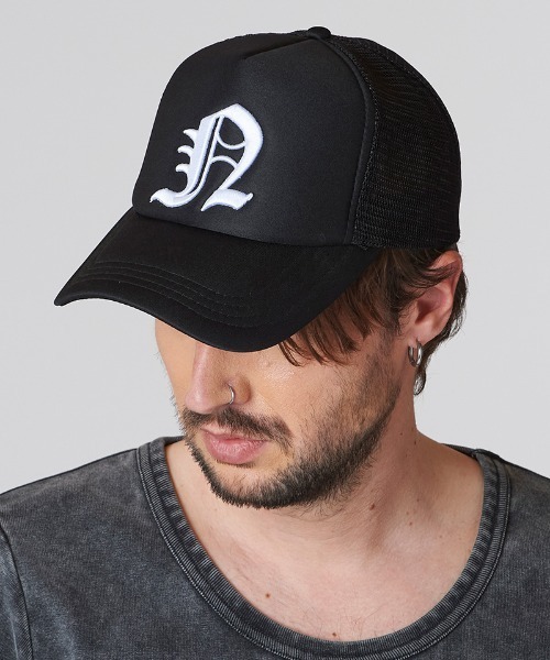 NO ID.（ノーアイディ）の「mko12909-ｲﾆｼｬﾙｴﾝﾌﾞﾛｲﾀﾞﾘｰCAP（キャップ・メンズ・ブラック/ホワイト・ONE SIZE）」の19枚目の写真