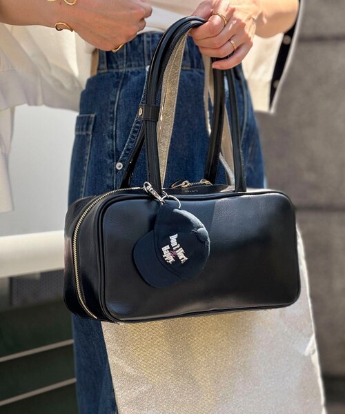 NOLLEY’S(ノーリーズ)の「横長スクエアボストンバッグ(ボストンバッグ・レディース・ボルドー/ブラック・FREE)」の6枚目の写真