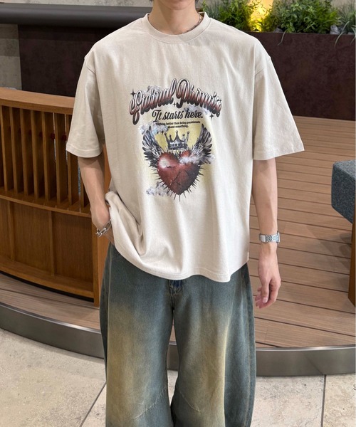 sedacle(セダクル)の「エンジェルハートグラフィックTシャツ(Tシャツ/カットソー・レディース・チャコールグレー/アイボリー/ベージュ・LARGE/MEDIUM/SMALL)」の3枚目の写真