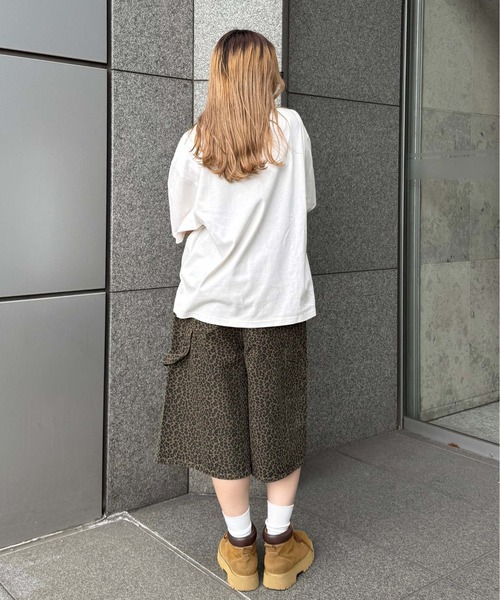 sedacle(セダクル)の「エンジェルハートグラフィックTシャツ(Tシャツ/カットソー・レディース・チャコールグレー/アイボリー/ベージュ・LARGE/MEDIUM/SMALL)」の14枚目の写真