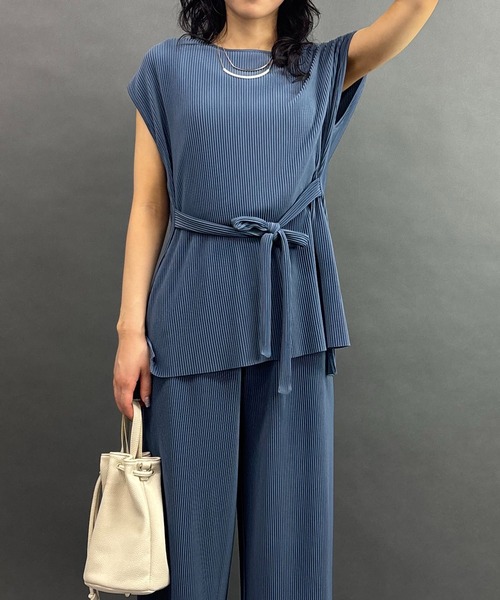 NICOLE white（ニコルホワイト）の「【セットアップ】プルオーバー×パンツ（ワンピース・レディース・グリーン/ブラック/グレー/ブルー・FREE）」の22枚目の写真