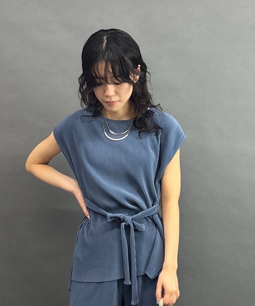 NICOLE white（ニコルホワイト）の「【セットアップ】プルオーバー×パンツ（ワンピース・レディース・グリーン/ブラック/グレー/ブルー・FREE）」の21枚目の写真