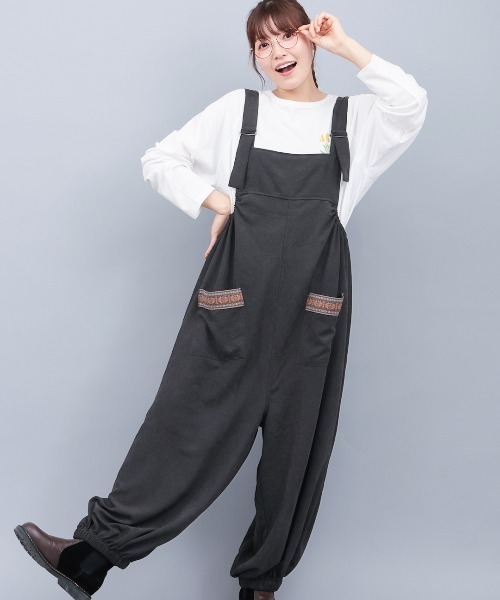 チチカカ（チチカカ）の「Orale! サルエル風サロペットパンツ（サロペット/オーバーオール・レディース・カーキ/ブラック・FREE）」の2枚目の写真