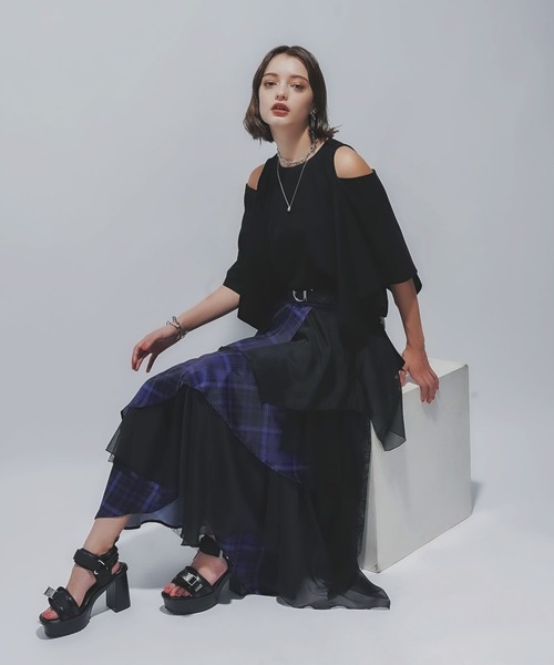 HARE（ハレ）の「カタアキスクエアT(HARE)（Tシャツ/カットソー・レディース・ブルー/ブラック・FREE）」の3枚目の写真