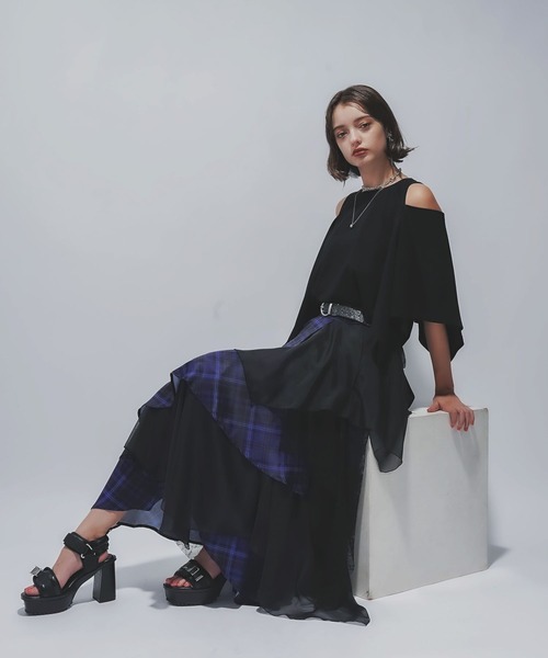 HARE（ハレ）の「カタアキスクエアT(HARE)（Tシャツ/カットソー・レディース・ブルー/ブラック・FREE）」の5枚目の写真