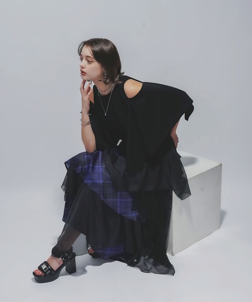 HARE（ハレ）の「カタアキスクエアT(HARE)（Tシャツ/カットソー・レディース・ブルー/ブラック・FREE）」の6枚目の写真