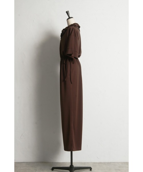 &. NOSTALGIA（アンドドットノスタルジア）の「【ZOZO限定】フリルカラーオールインワン（つなぎ/オールインワン・レディース・ブラック/ブラウン・FREE）」の18枚目の写真